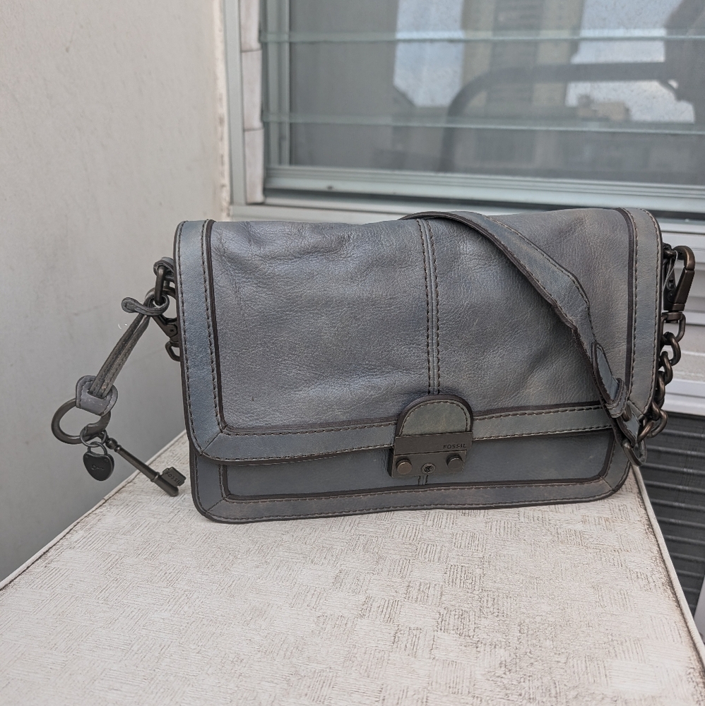 Fossil Vtg Reissue VRI Flap Messenger Clutch Shoulder Bag Blue Grey Leather NWT